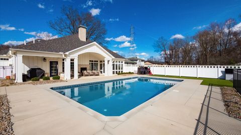 Tiny photo for 7735 Cogwheel Drive 30-773 #30-773, New Albany, OH 43054 (MLS # 226007802)