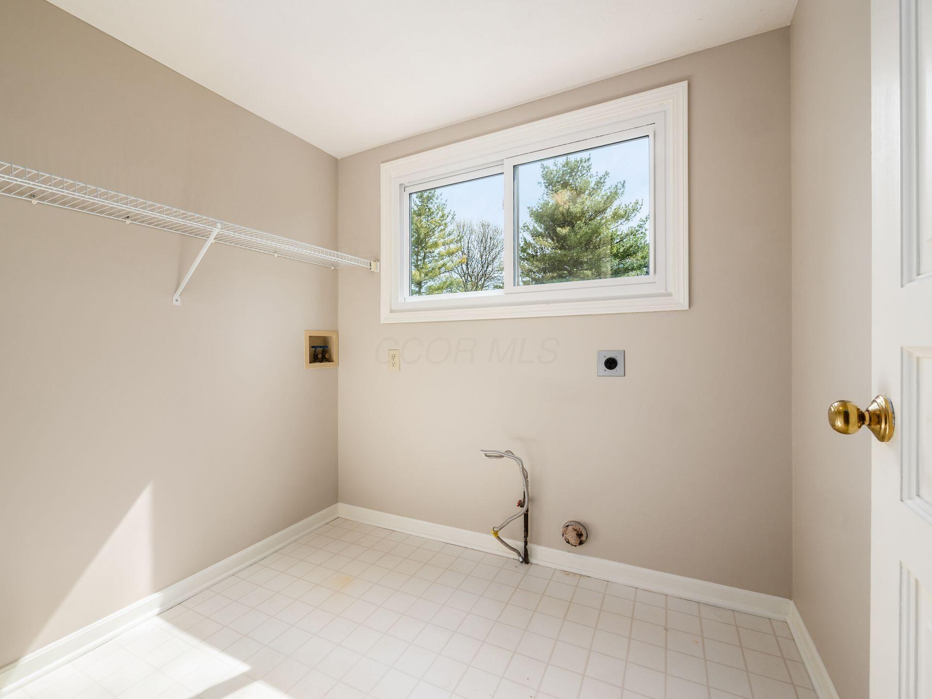 3580 Dockside Court, Hilliard, Ohio image 5