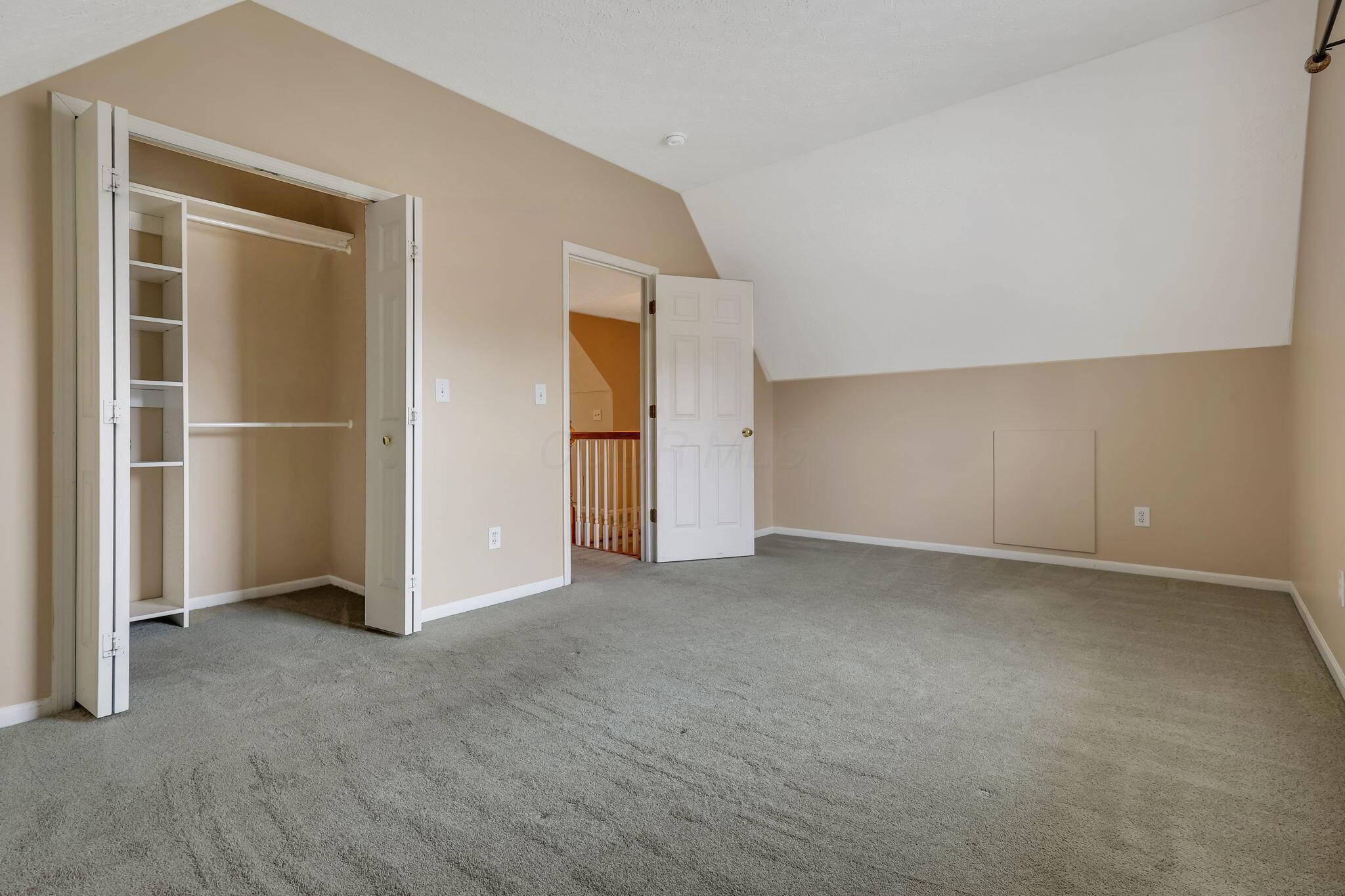 8442 Lazelle Village Drive, Lewis Center, Ohio image 39