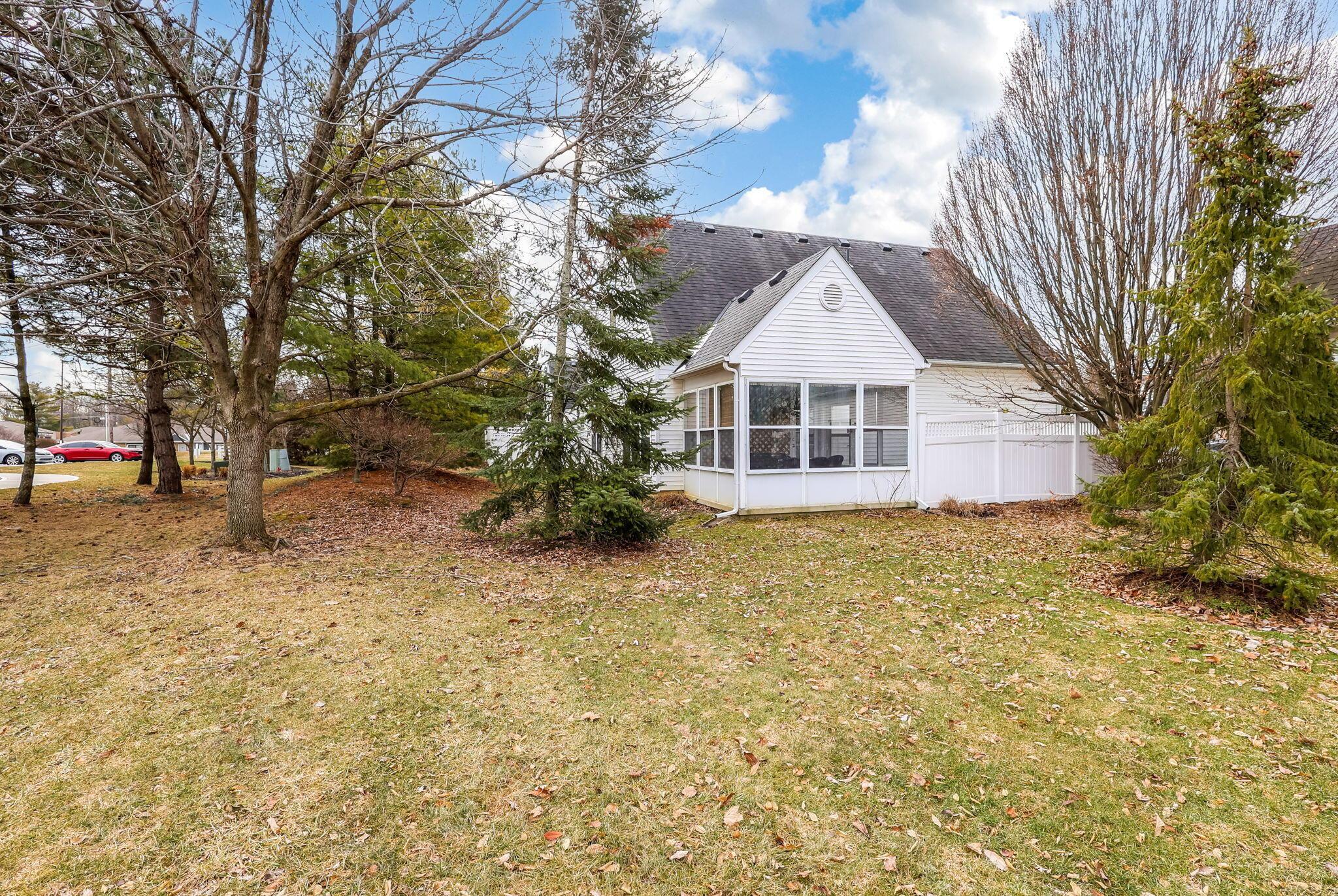 8442 Lazelle Village Drive, Lewis Center, Ohio image 46