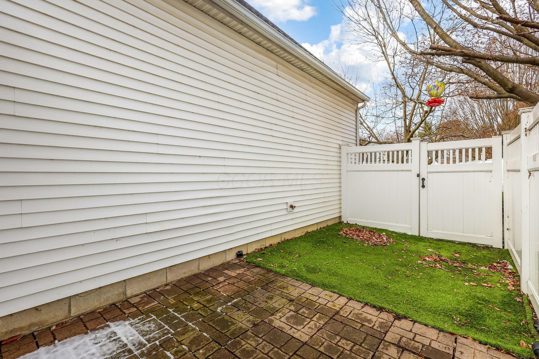 8442 Lazelle Village Drive, Lewis Center, Ohio image 42