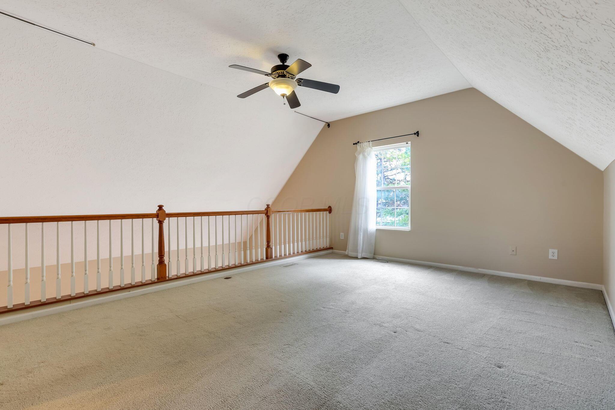 8442 Lazelle Village Drive, Lewis Center, Ohio image 32