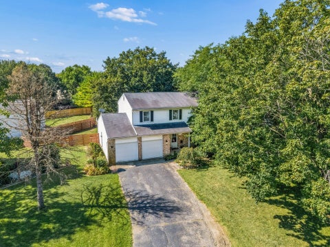 Photo of 1927 Lost Valley Road, Powell, OH 43065 (MLS # 226034130)
