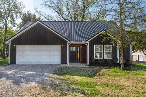 Photo of 343 E Williams Street, Cardington, OH 43315 (MLS # 225038701) Photo of 343 E Williams Street, Cardington, OH 43315 (MLS # 225038701)