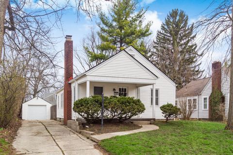Photo of 348 Acton Road, Columbus, OH 43214 (MLS # 226008967)