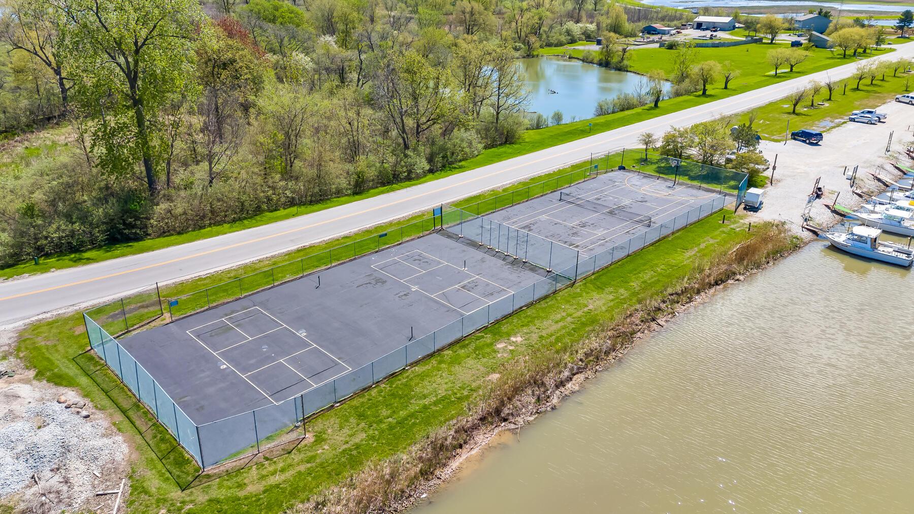 8928 W Canada Goose Court, Oak Harbor, Ohio image 35