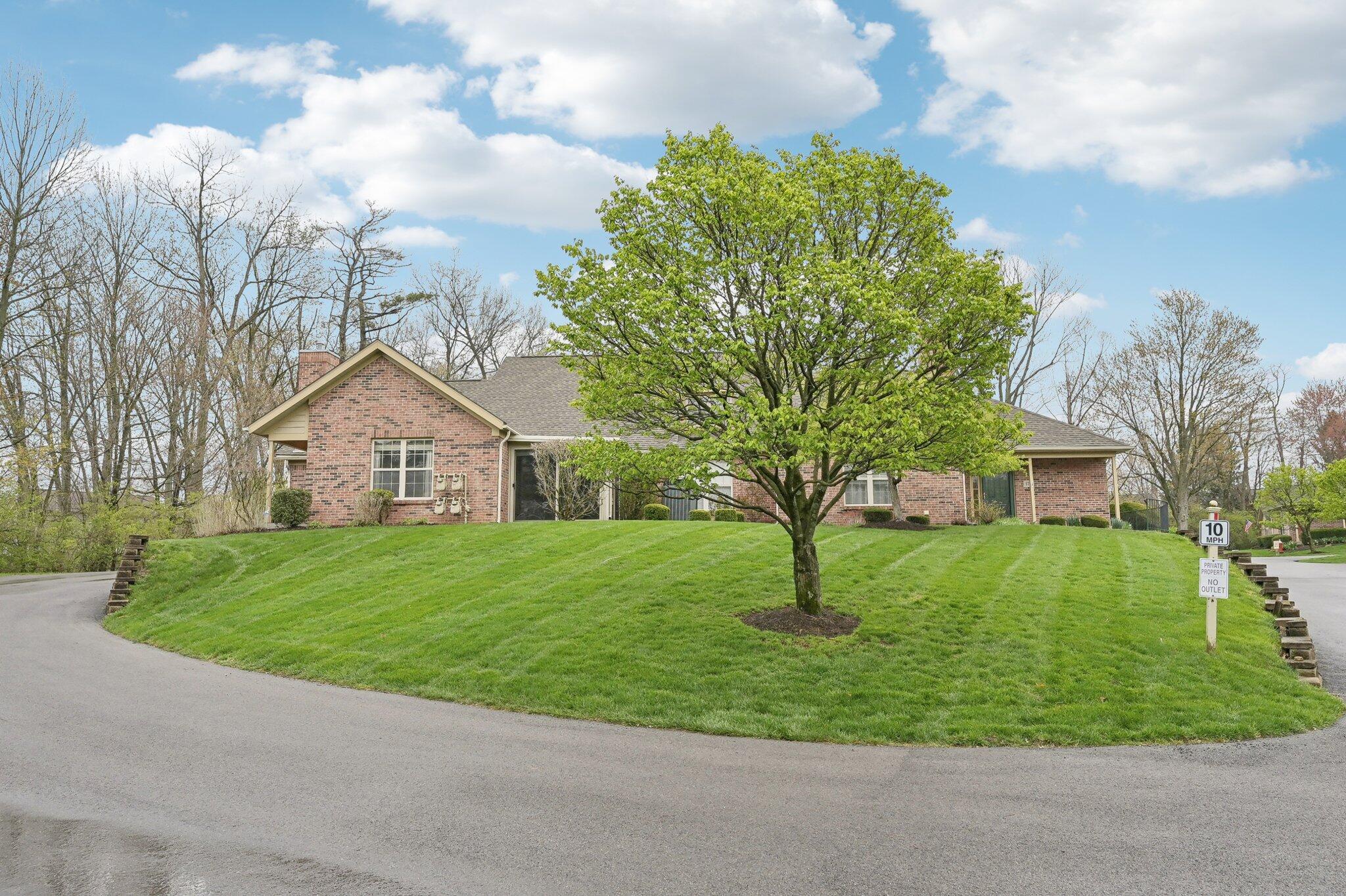 168 Collier Ridge Drive, Columbus, Ohio image 2