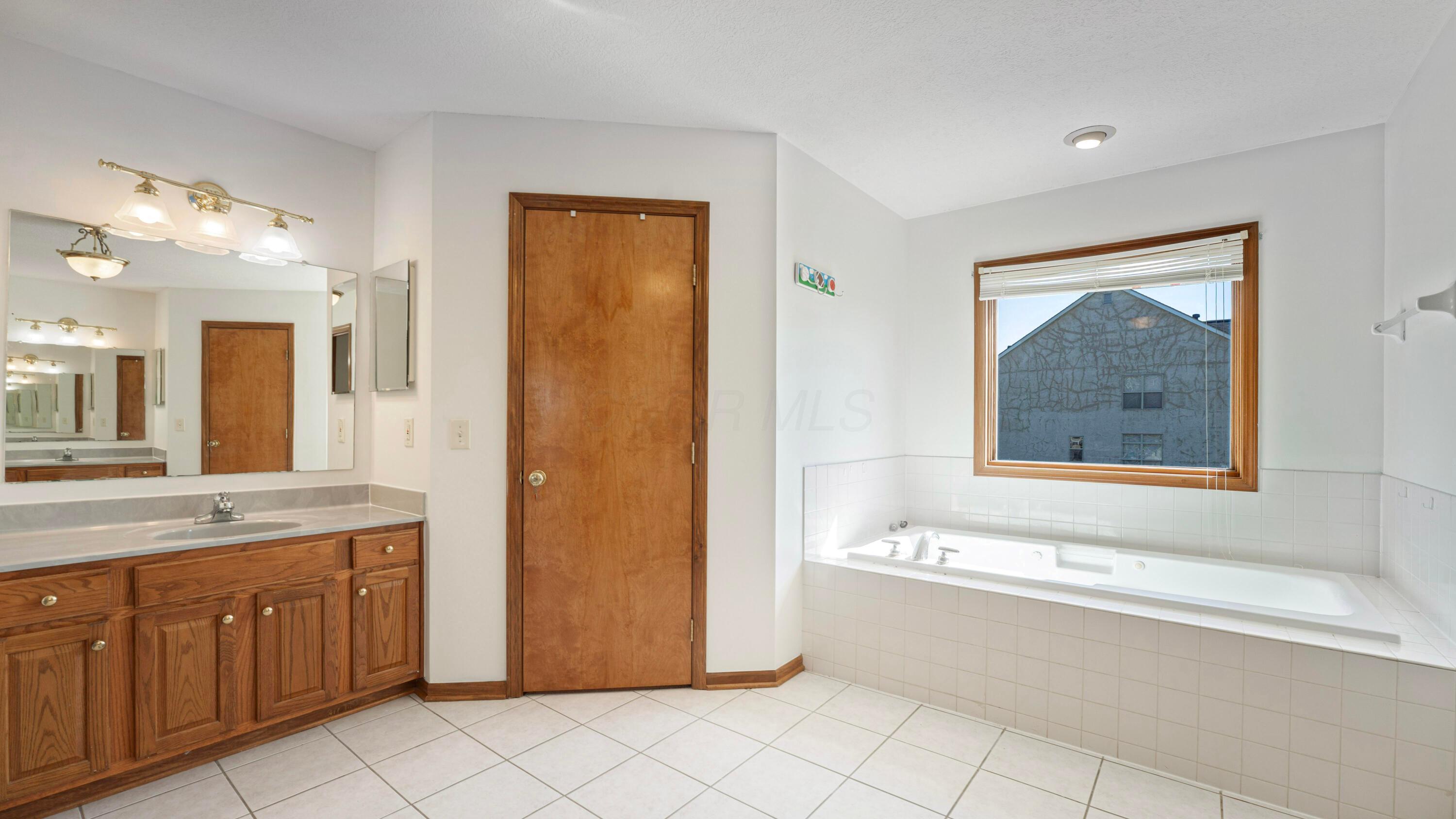 8510 Morgan Street, Pickerington, Ohio image 33