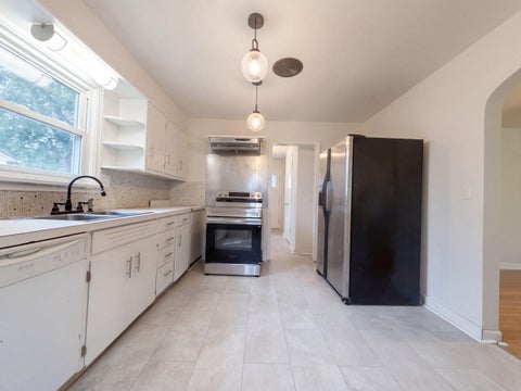 Tiny photo for 206 Bachmann Avenue, Newark, OH 43055 (MLS # 226036706)