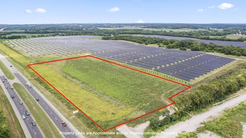Photo of 0 US-23, Chillicothe, OH 45601 (MLS # 225037886)
