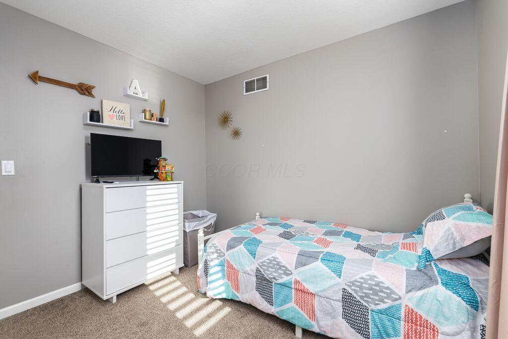6081 Manshire Court, Galloway, Ohio image 38
