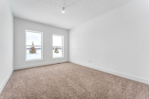 Tiny photo for 2858 Melody Loop, Plain City, OH 43064 (MLS # 226003132)