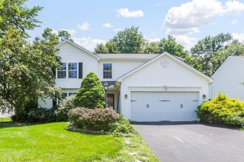 Photo of 649 Norfolk Square N, Pickerington, OH 43147 (MLS # 226025103)