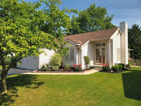 Photo of 5368 Bonner Drive, Hilliard, OH 43026 (MLS # 226026707)