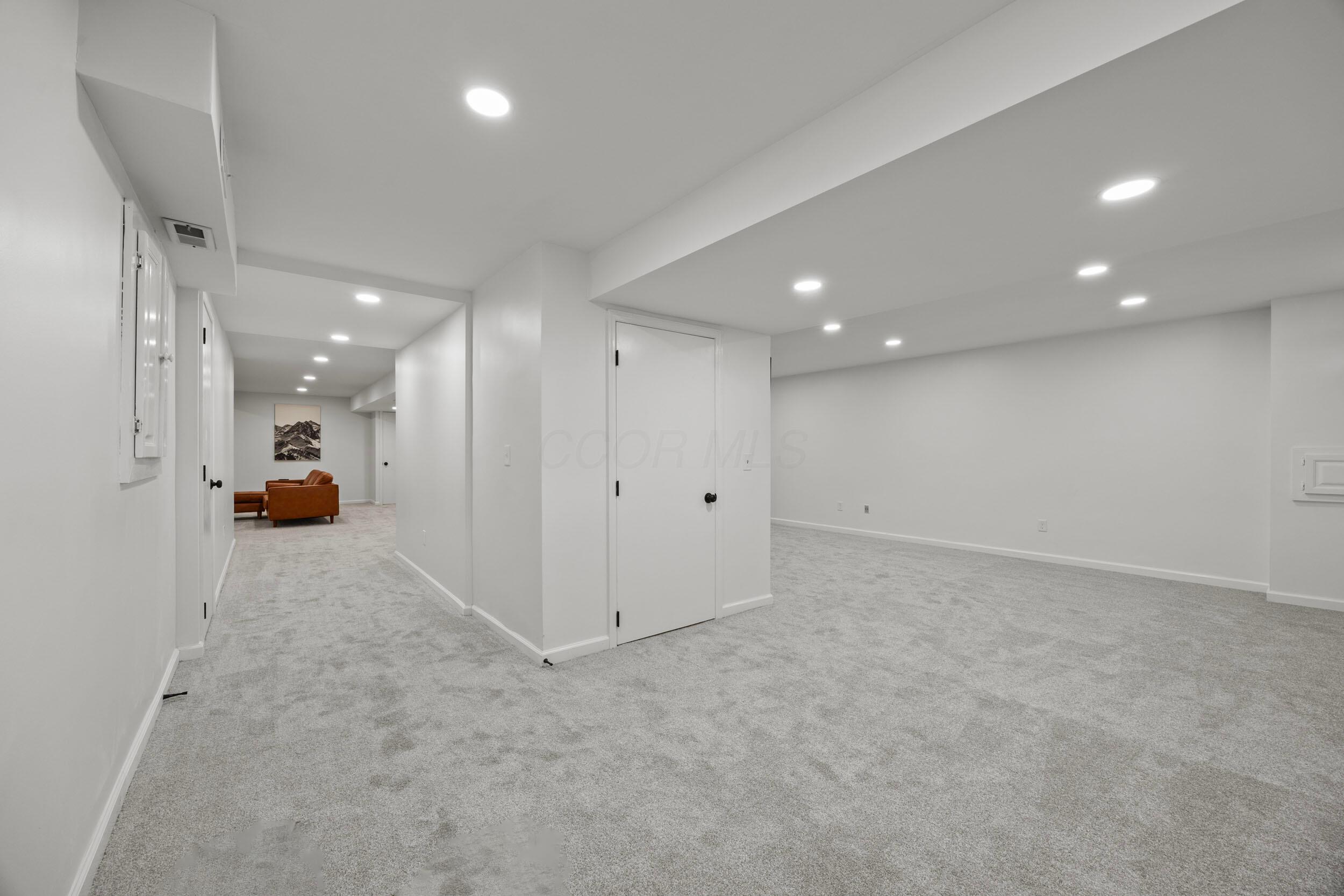 Columbus, Ohio 43230, United States, 4 Bedrooms Bedrooms, ,3 BathroomsBathrooms,Residential,Active,233878