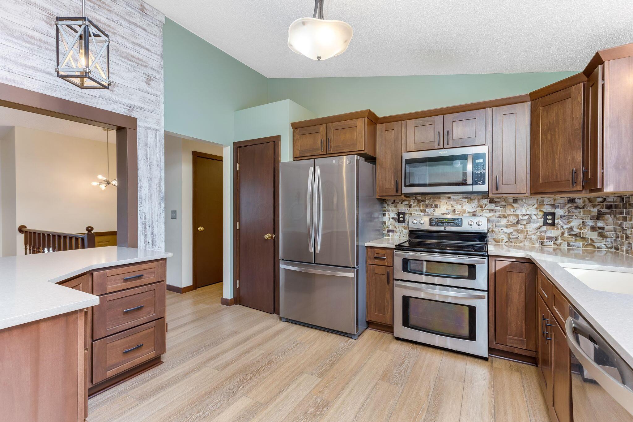 31443 Deerfield Drive, Logan, Ohio image 17