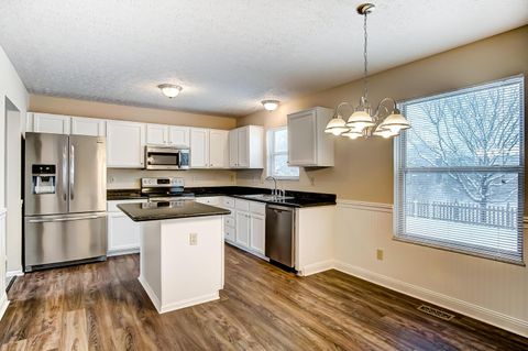 Photo of 8410 Oak Creek Drive, Lewis Center, OH 43035 (MLS # 222033653)