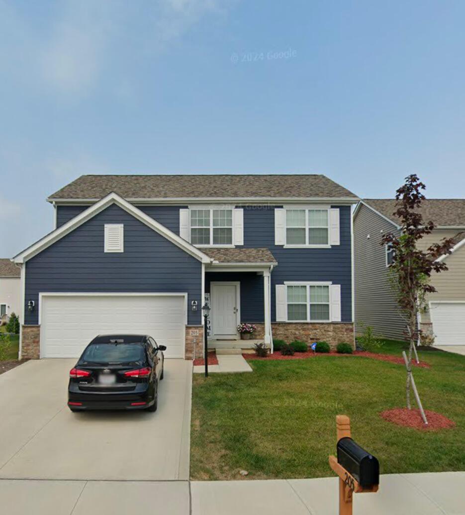 205 England Street, Pickerington, Ohio image 1
