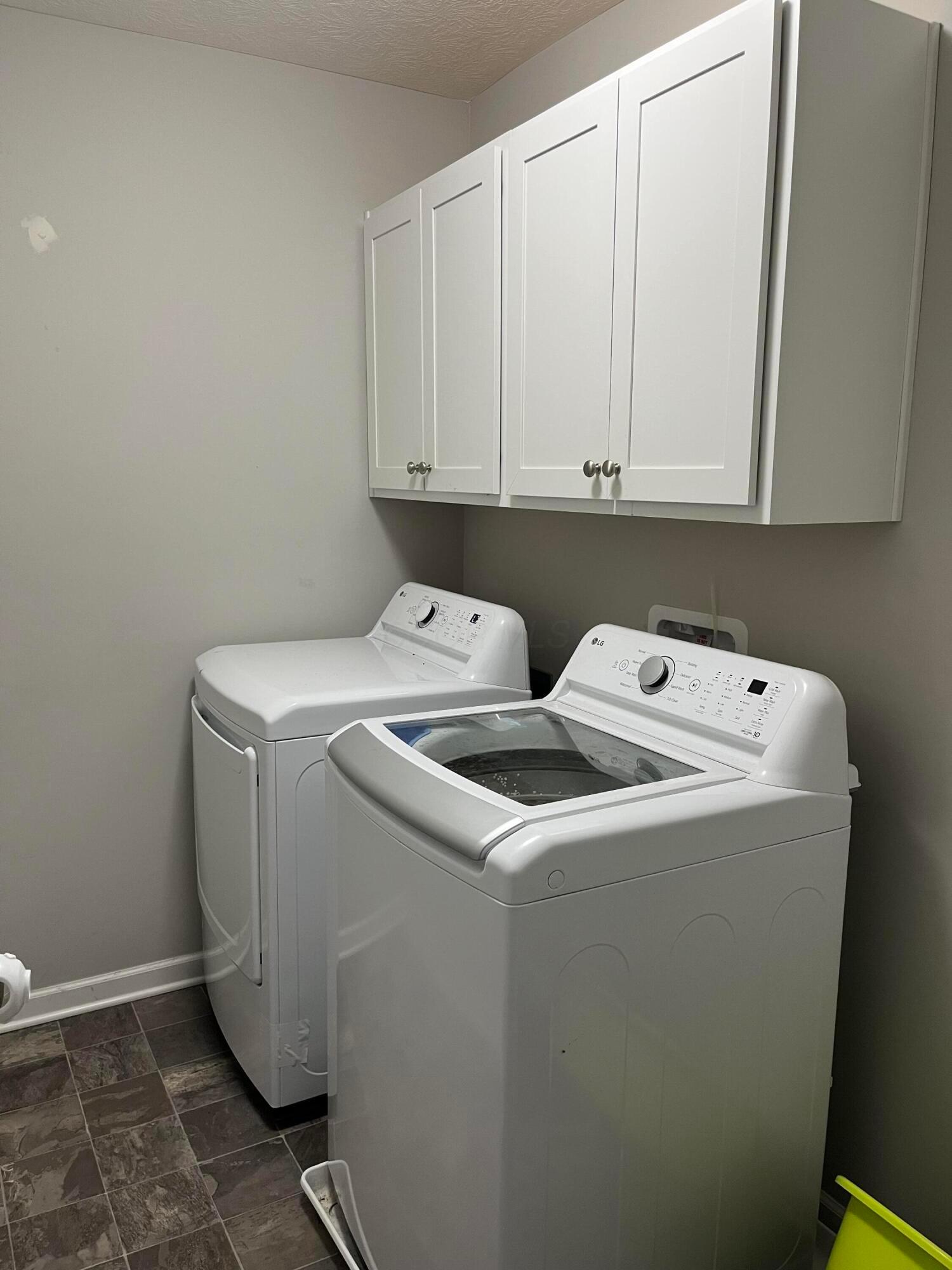 205 England Street, Pickerington, Ohio image 12