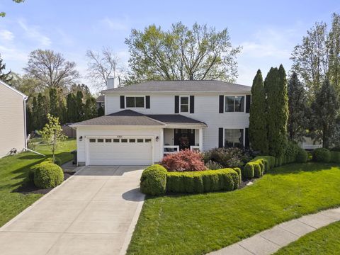 Photo of 5321 Redlands Drive, Hilliard, OH 43026 (MLS # 226012466)