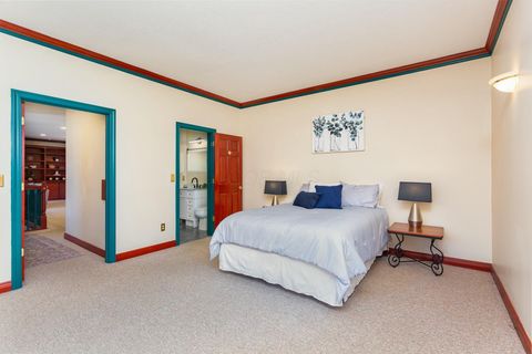 Tiny photo for 136 S Garfield Avenue, Columbus, OH 43205 (MLS # 226000347)