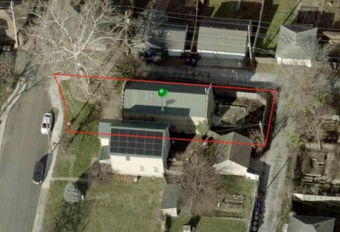 Tiny photo for 136 S Garfield Avenue, Columbus, OH 43205 (MLS # 226000347)