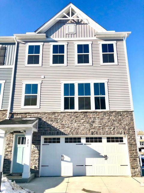 Photo of 201 Via Veneto, Delaware, OH 43015 (MLS # 226004705)