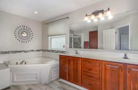 Tiny photo for 4402 Pantonbury Street, New Albany, OH 43054 (MLS # 226014079)
