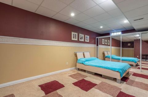 Tiny photo for 4402 Pantonbury Street, New Albany, OH 43054 (MLS # 226014079)