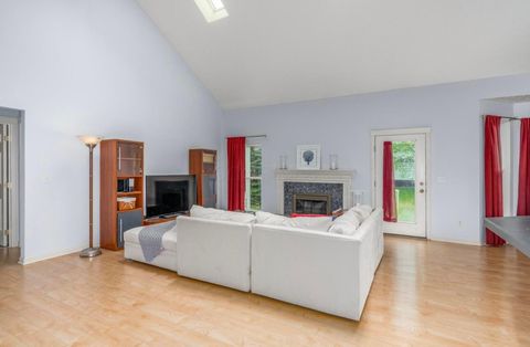 Tiny photo for 4402 Pantonbury Street, New Albany, OH 43054 (MLS # 226014079)