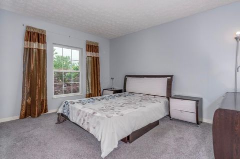 Tiny photo for 4402 Pantonbury Street, New Albany, OH 43054 (MLS # 226014079)