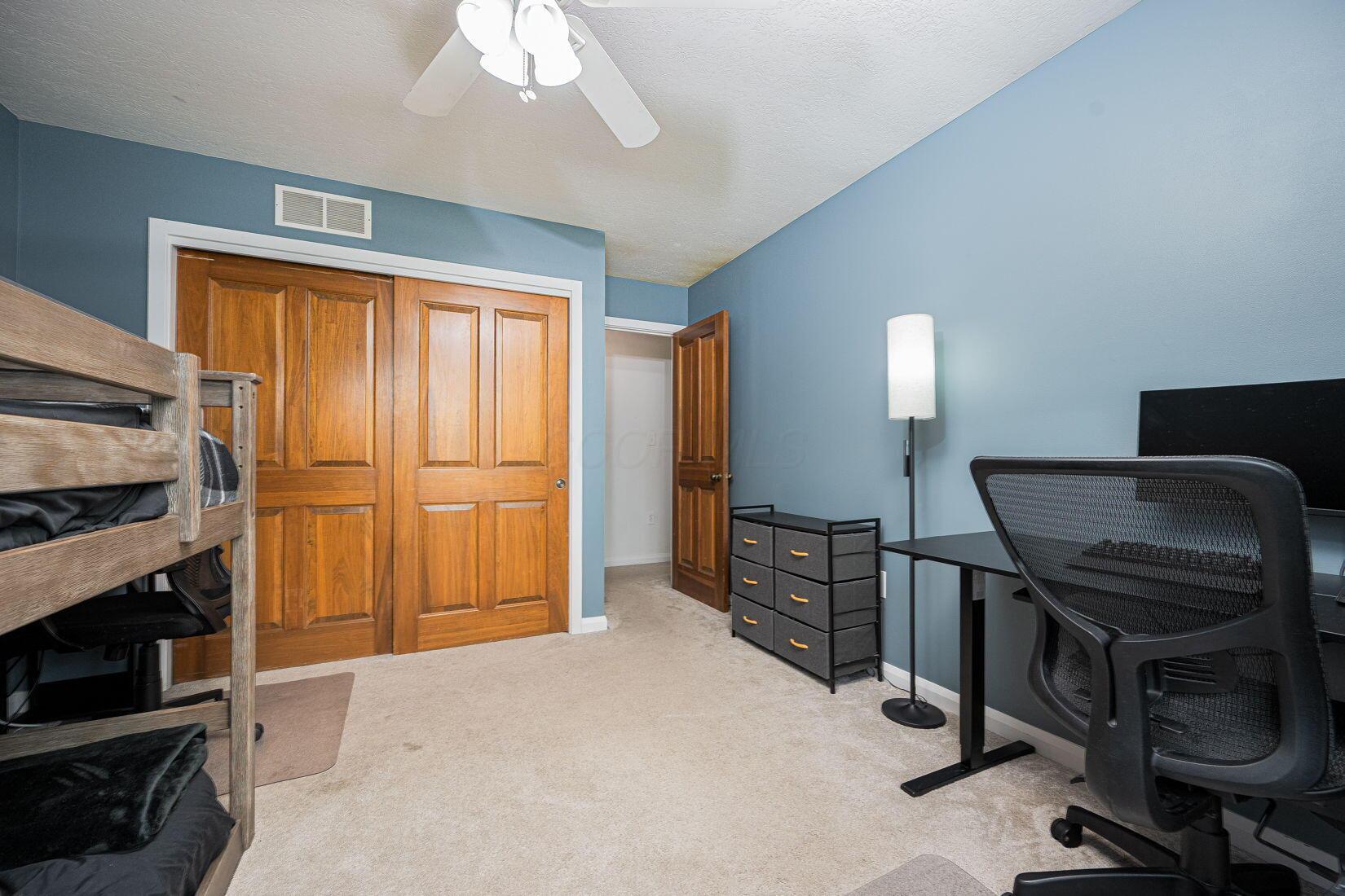 Grove City, Ohio 43123, United States, 4 Bedrooms Bedrooms, ,3 BathroomsBathrooms,Residential,Contingent,161330