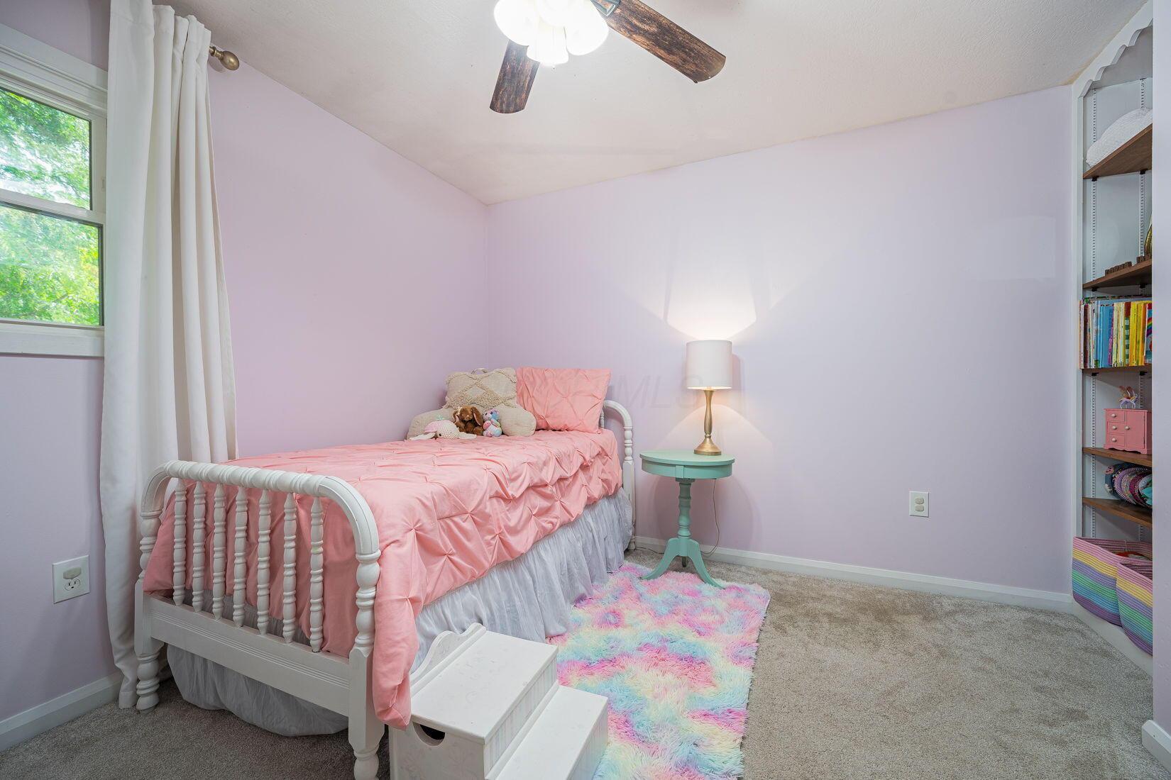 Grove City, Ohio 43123, United States, 4 Bedrooms Bedrooms, ,3 BathroomsBathrooms,Residential,Contingent,161330