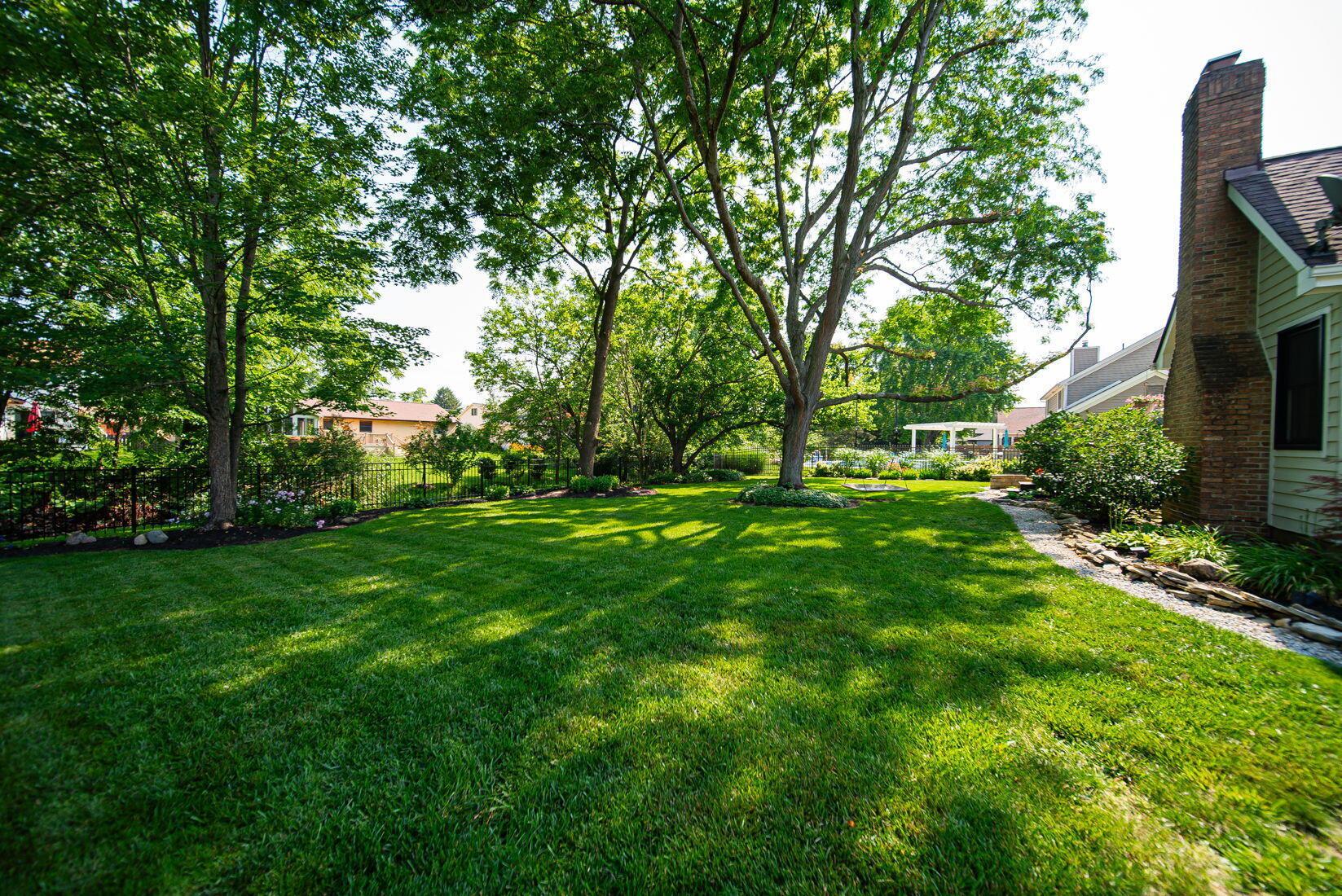 Grove City, Ohio 43123, United States, 4 Bedrooms Bedrooms, ,3 BathroomsBathrooms,Residential,Contingent,161330