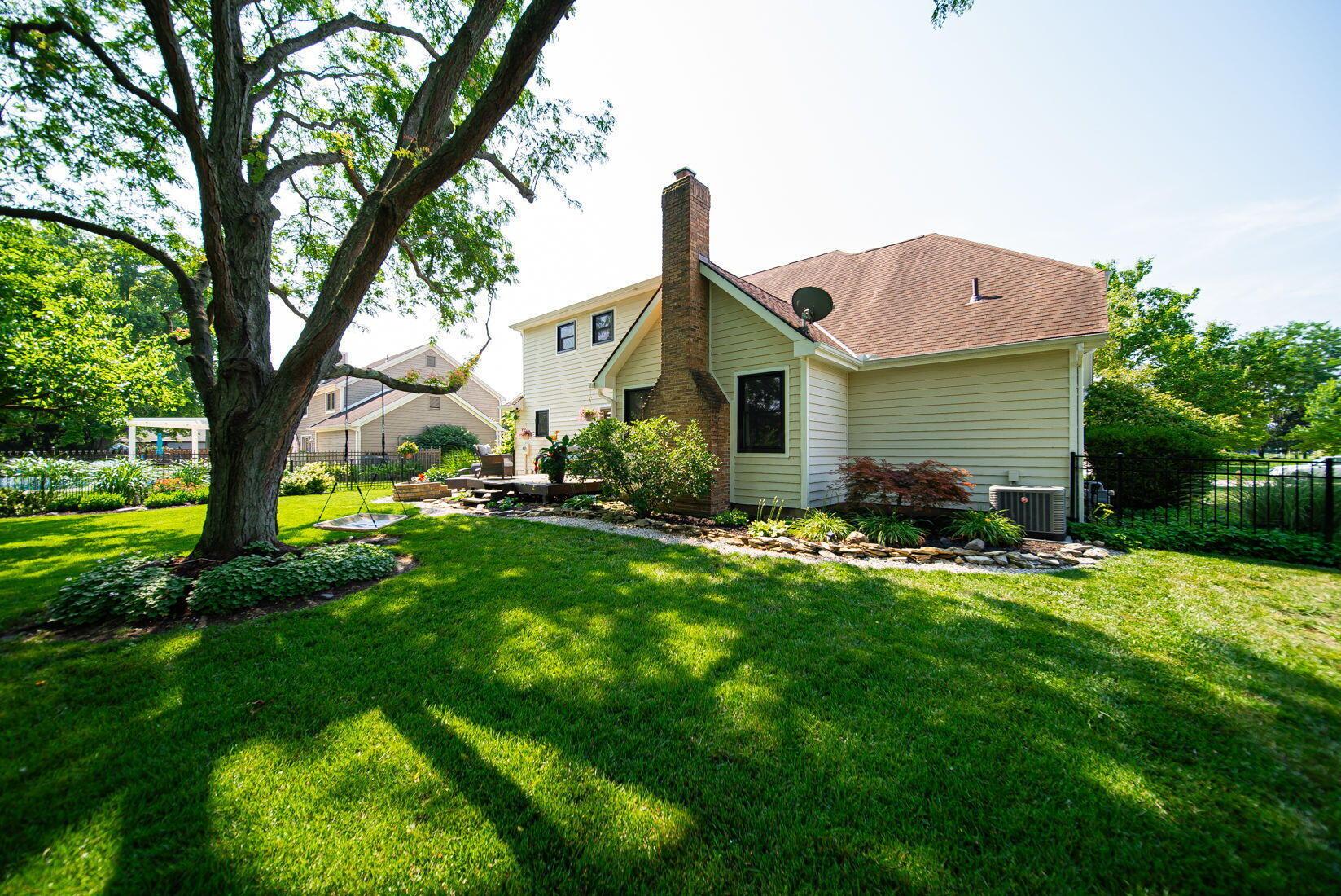 Grove City, Ohio 43123, United States, 4 Bedrooms Bedrooms, ,3 BathroomsBathrooms,Residential,Contingent,161330