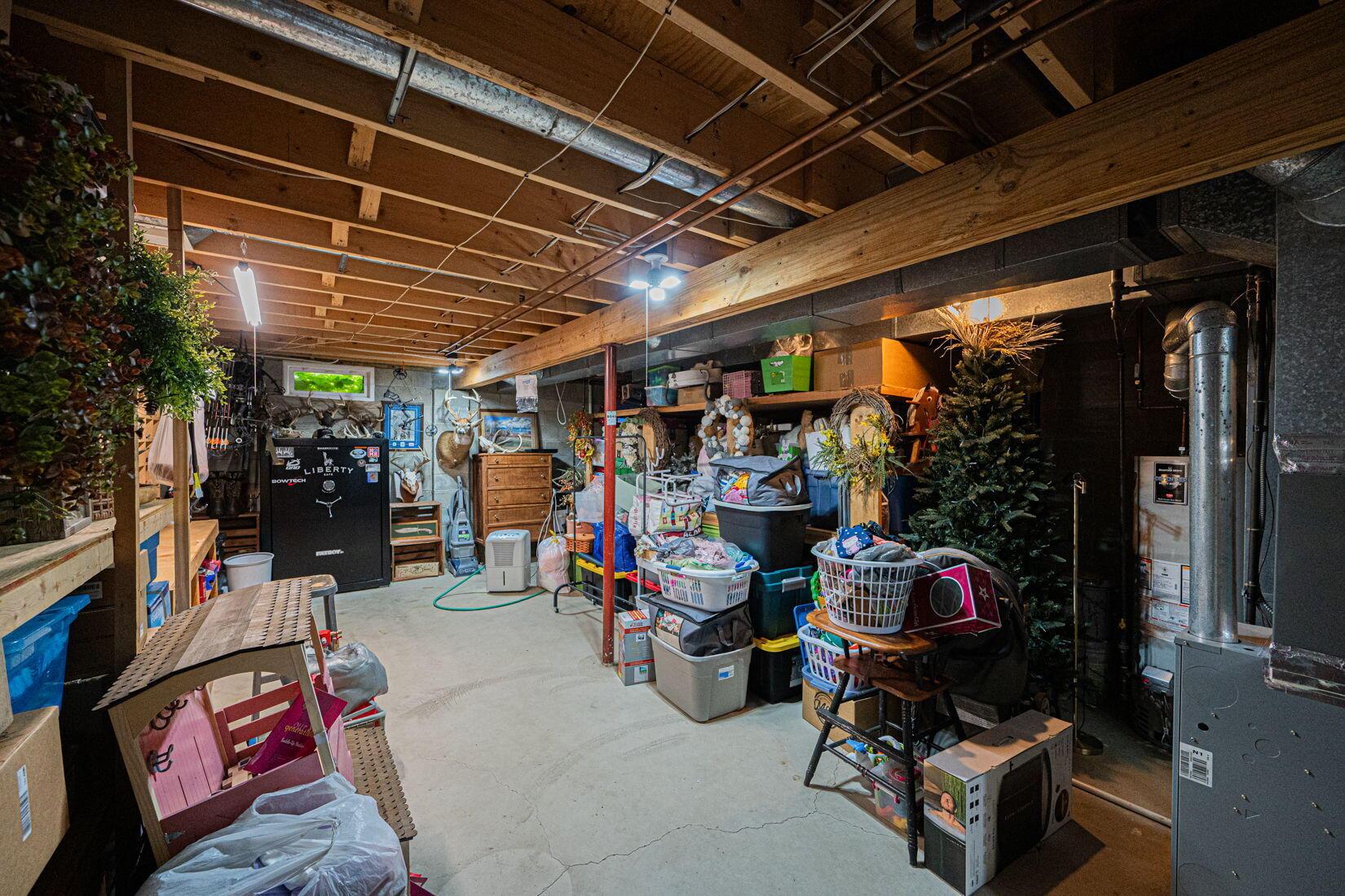 Grove City, Ohio 43123, United States, 4 Bedrooms Bedrooms, ,3 BathroomsBathrooms,Residential,Contingent,161330