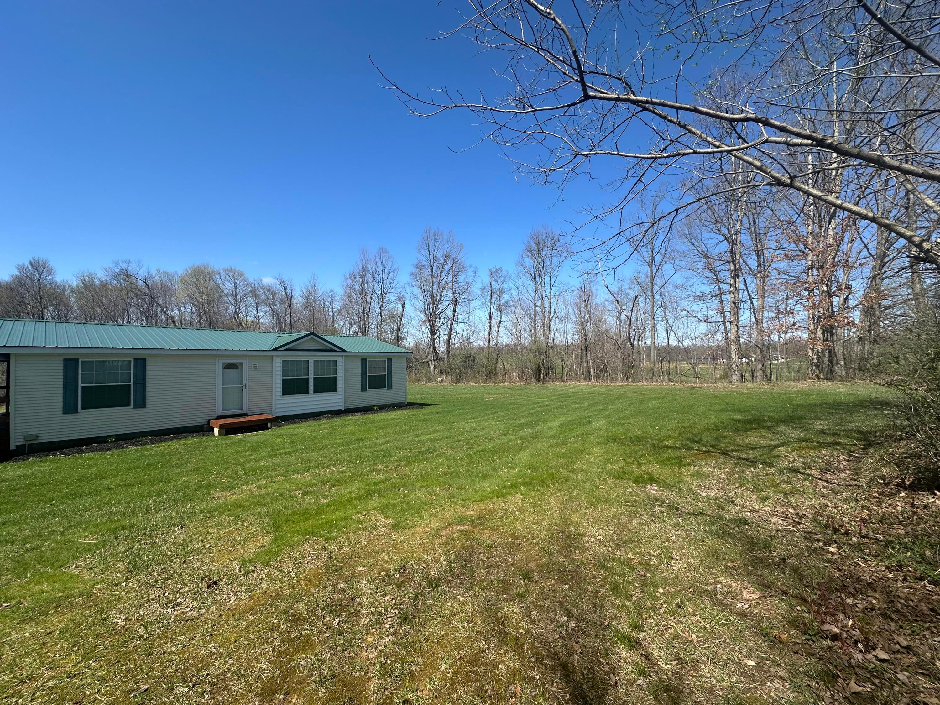 7555 Dutch Ridge Road, New Straitsville, Ohio image 3