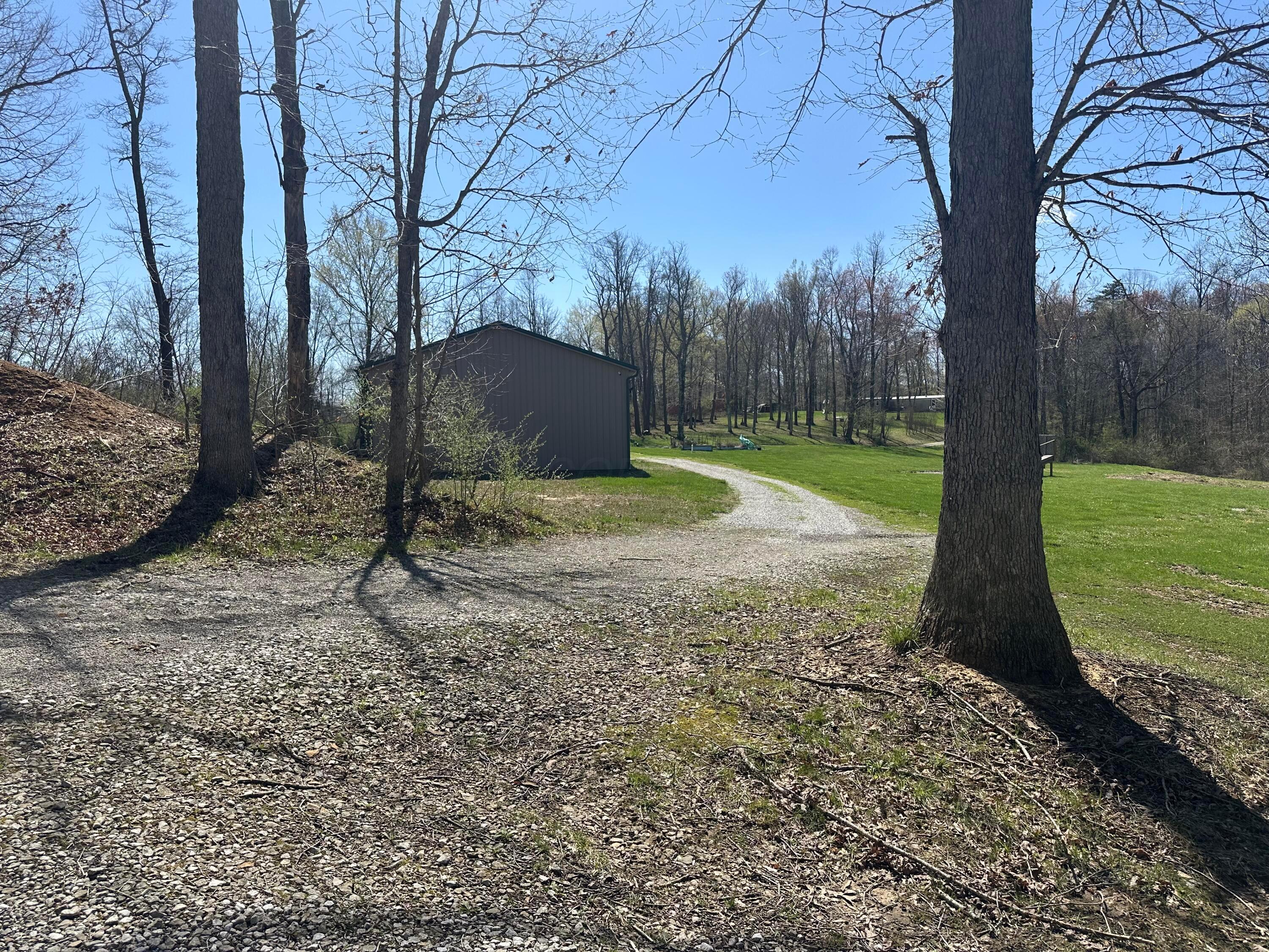 7555 Dutch Ridge Road, New Straitsville, Ohio image 32