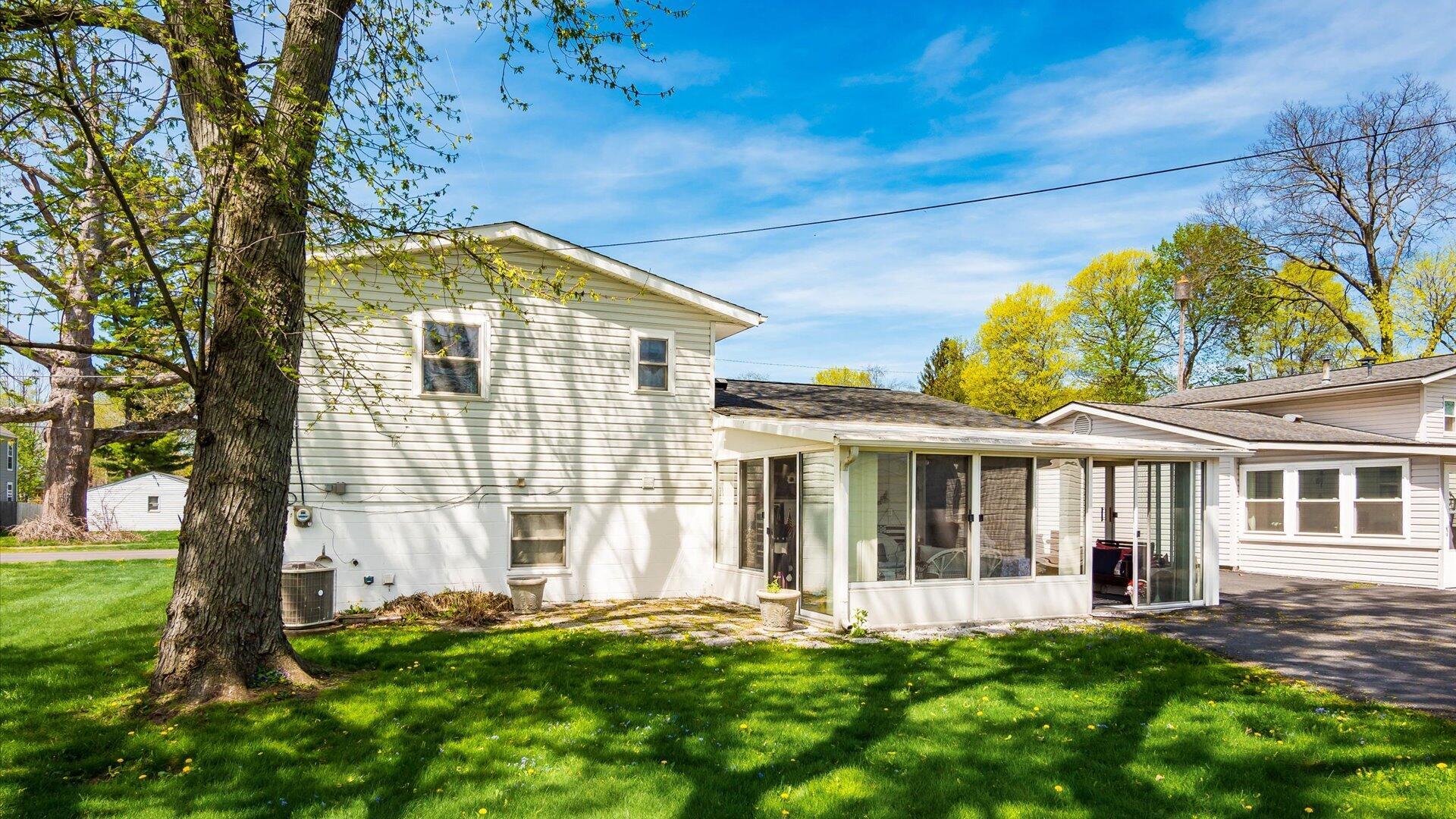 108 N 24th Street, Newark, Ohio image 29