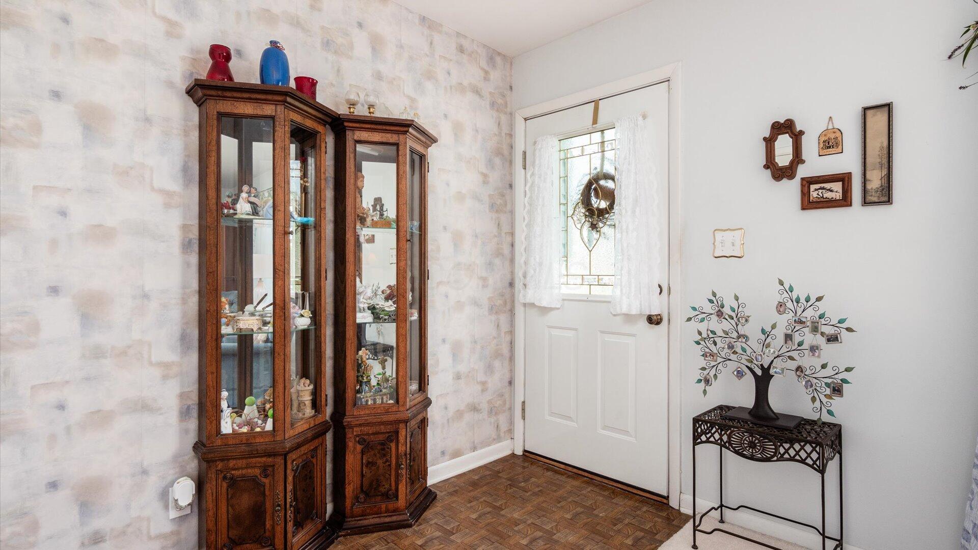 108 N 24th Street, Newark, Ohio image 3