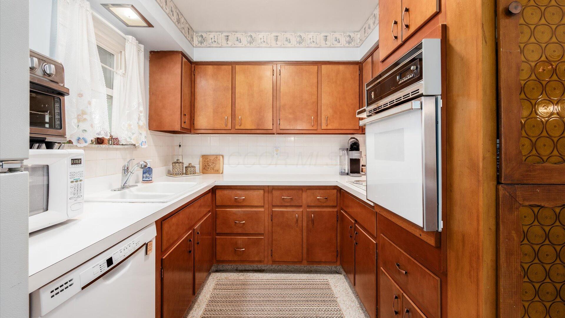 108 N 24th Street, Newark, Ohio image 12