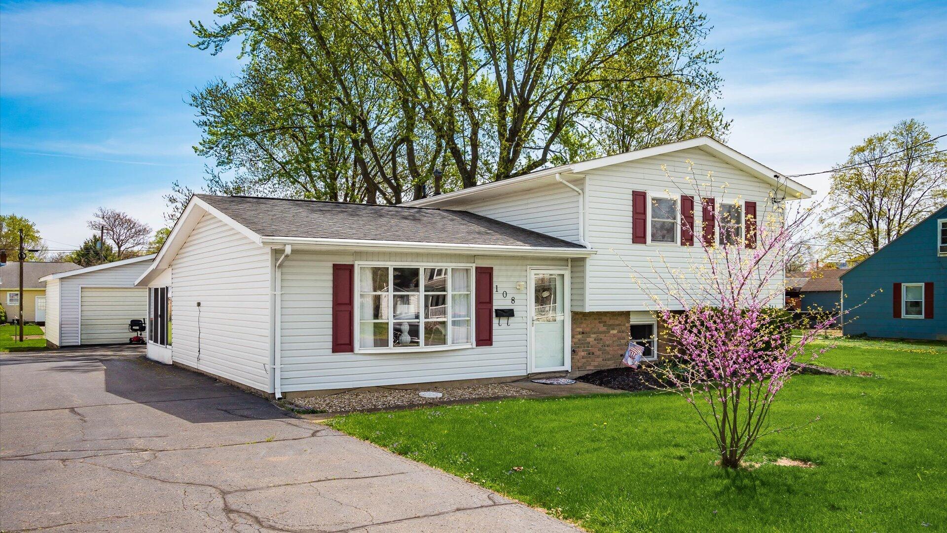108 N 24th Street, Newark, Ohio image 2