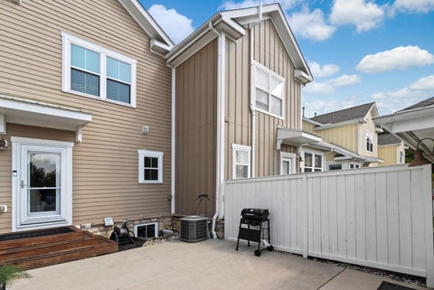 Tiny photo for 185 W Case Street, Powell, OH 43065 (MLS # 226033678)