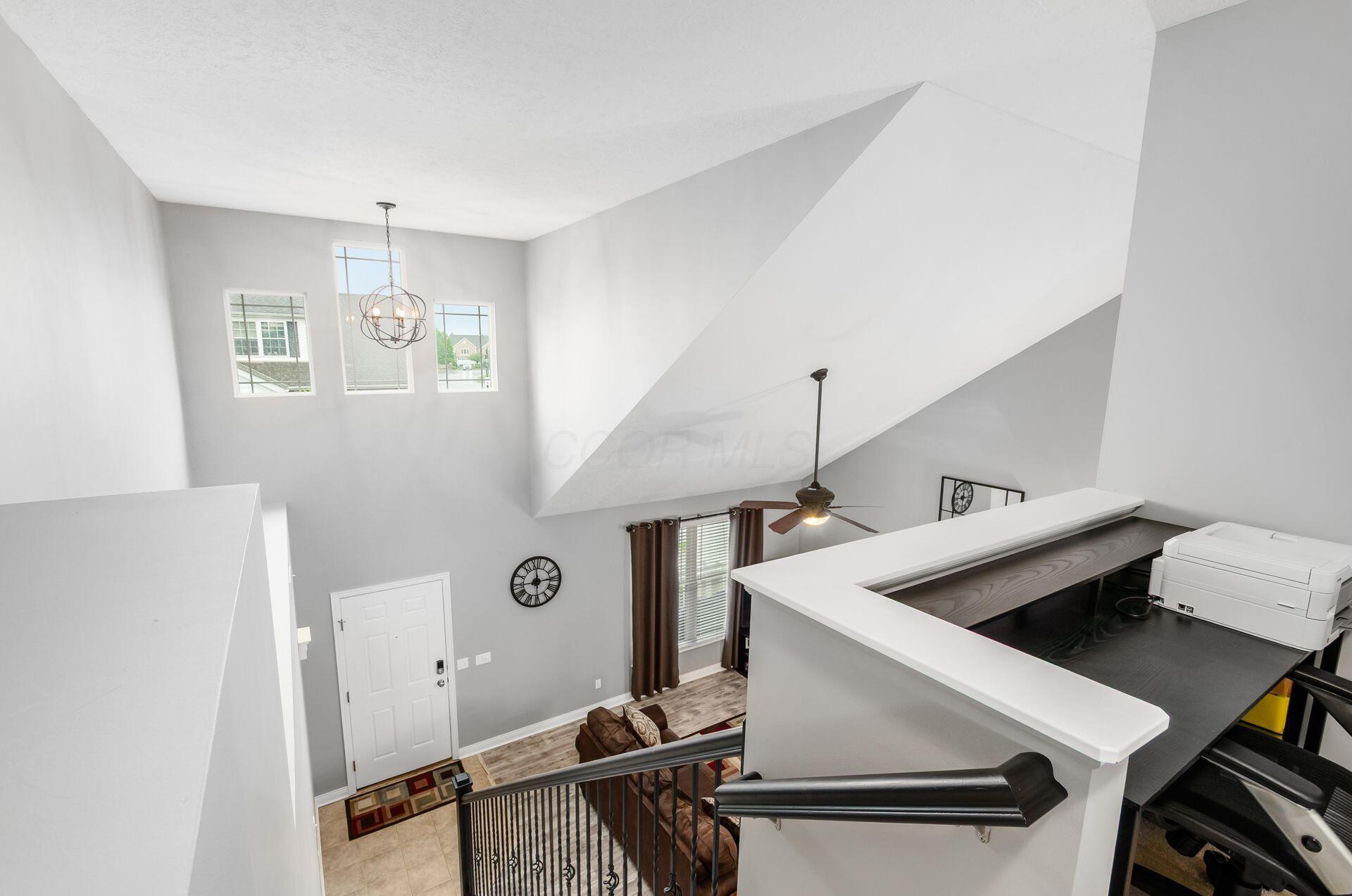 4703 Trumhall Drive, Grove City, Ohio image 31