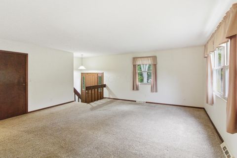 Tiny photo for 6834 Cedar Brook Glen, New Albany, OH 43054 (MLS # 225040677)
