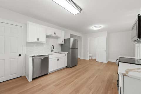 Tiny photo for 383 S Wayne Avenue, Columbus, OH 43204 (MLS # 226028924)