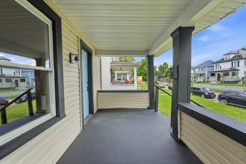 Tiny photo for 383 S Wayne Avenue, Columbus, OH 43204 (MLS # 226028924)