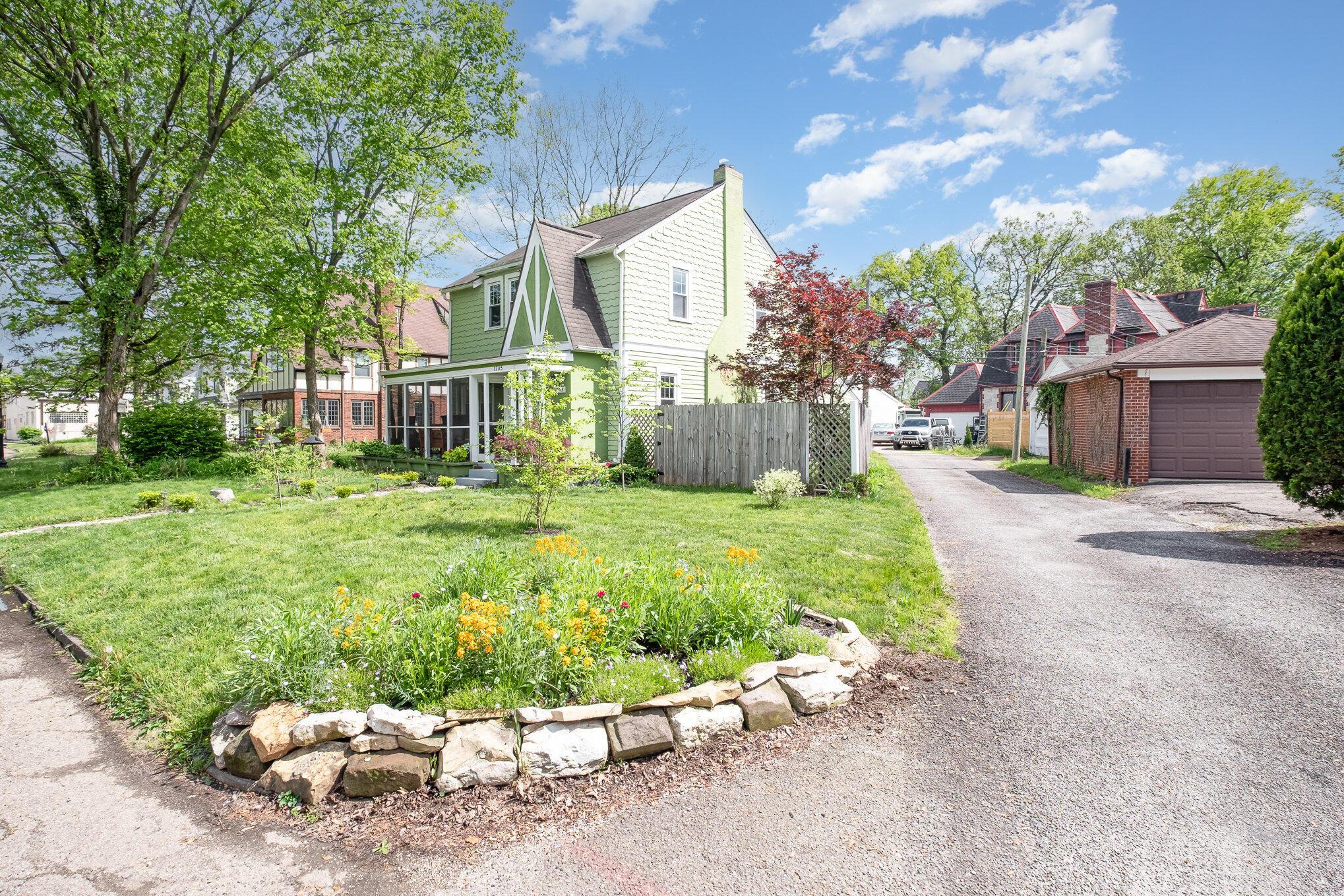 1705 Milford Avenue, Columbus, Ohio image 4