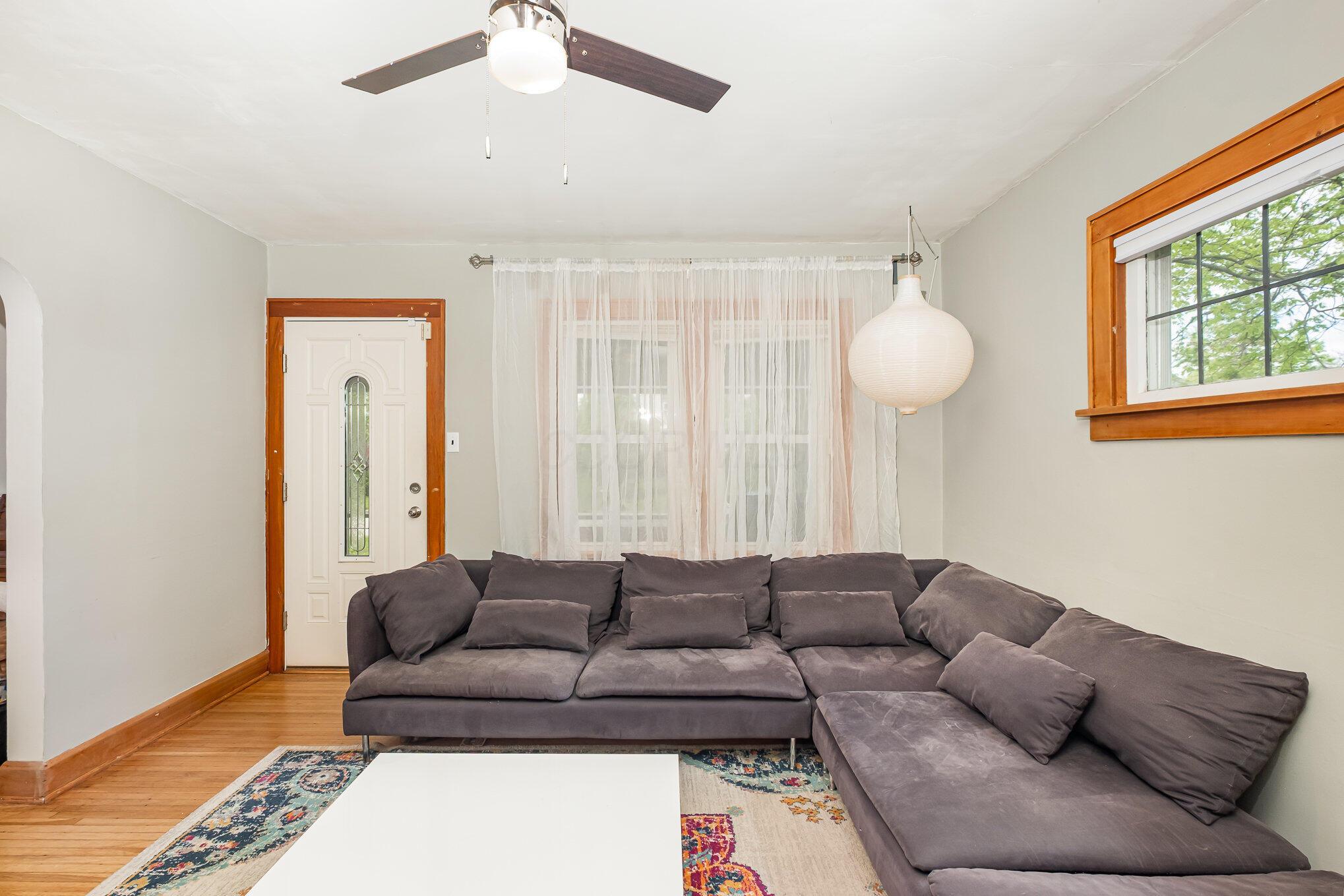 1705 Milford Avenue, Columbus, Ohio image 16