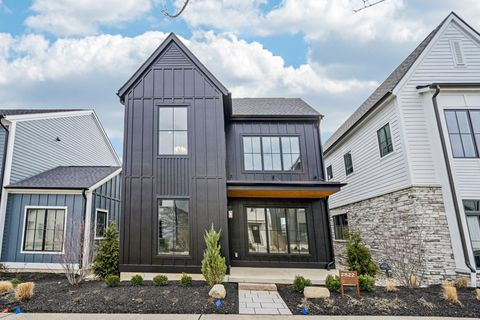 Photo of 2822 Kobuk Drive, Columbus, OH 43228 (MLS # 226005642)